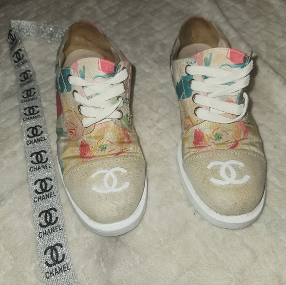 RARE chanel shoes - Picture 4 of 16